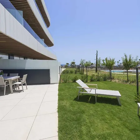 아파트 Espectacular Bajo Con Jardin En 1ª Linea De Playa