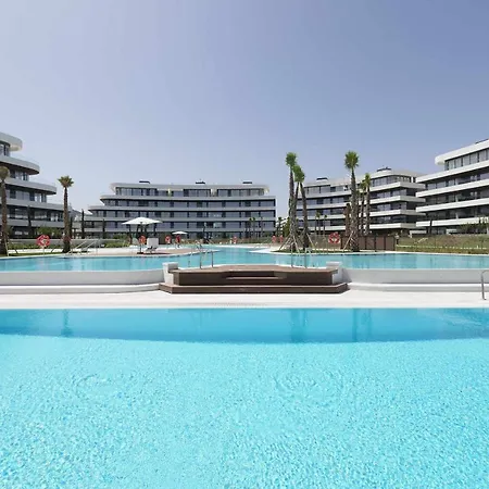 Espectacular Bajo Con Jardin En 1ª Linea De Playa 아파트 토레몰리노스