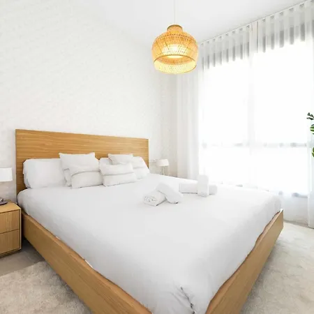 Lejlighed Espectacular Bajo Con Jardin En 1ª Linea De Playa Torremolinos